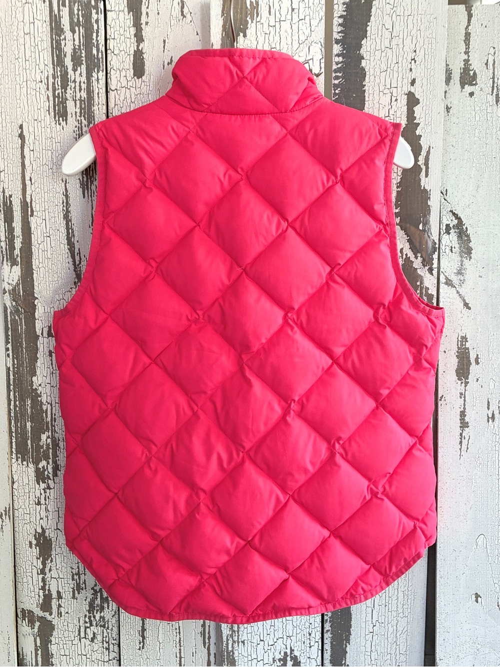 J. CREW Salmon Pink Excursion Puffer Vest Concealed Snap Pockets M - Picture 2 of 6